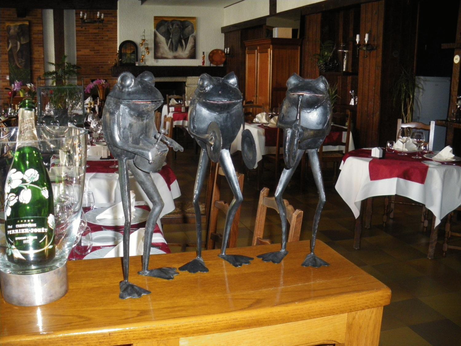 Hotel Du Commerce Chez Stephane Roumazières Zewnętrze zdjęcie